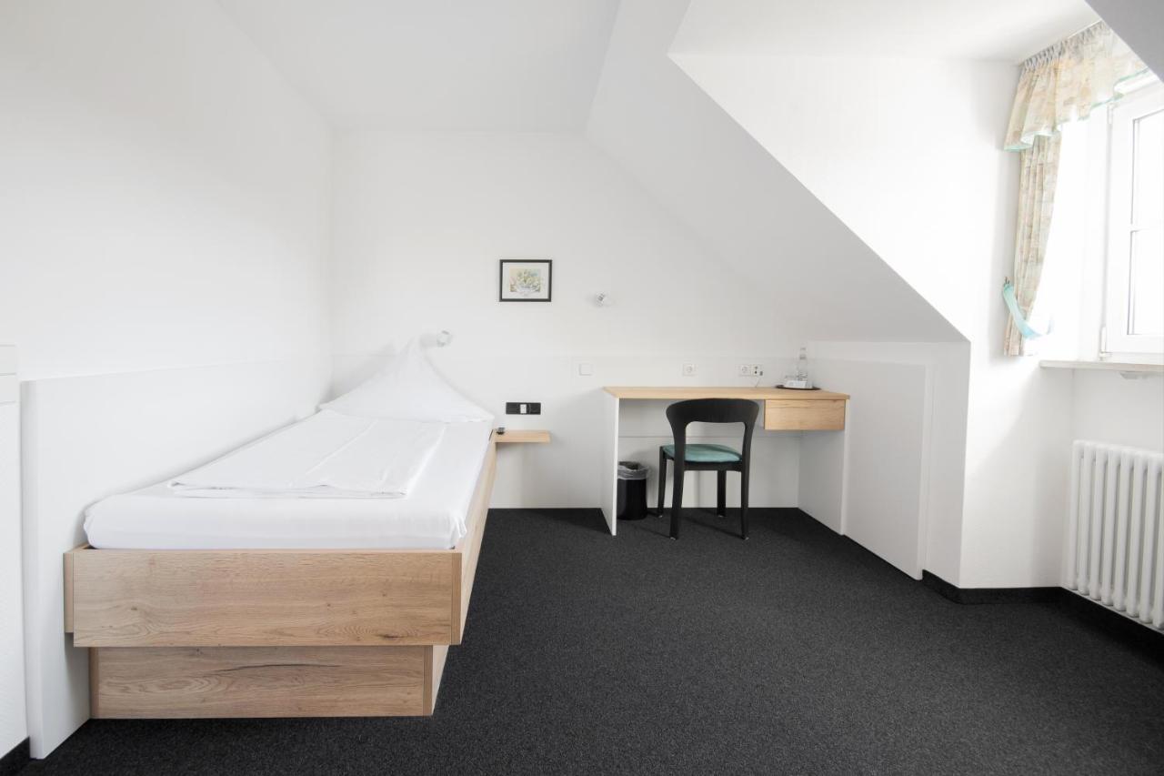 Gasthof Linde - Hotel Blum Unterroth Exterior foto
