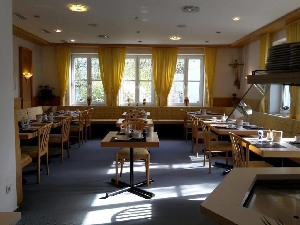 Gasthof Linde - Hotel Blum Unterroth Exterior foto